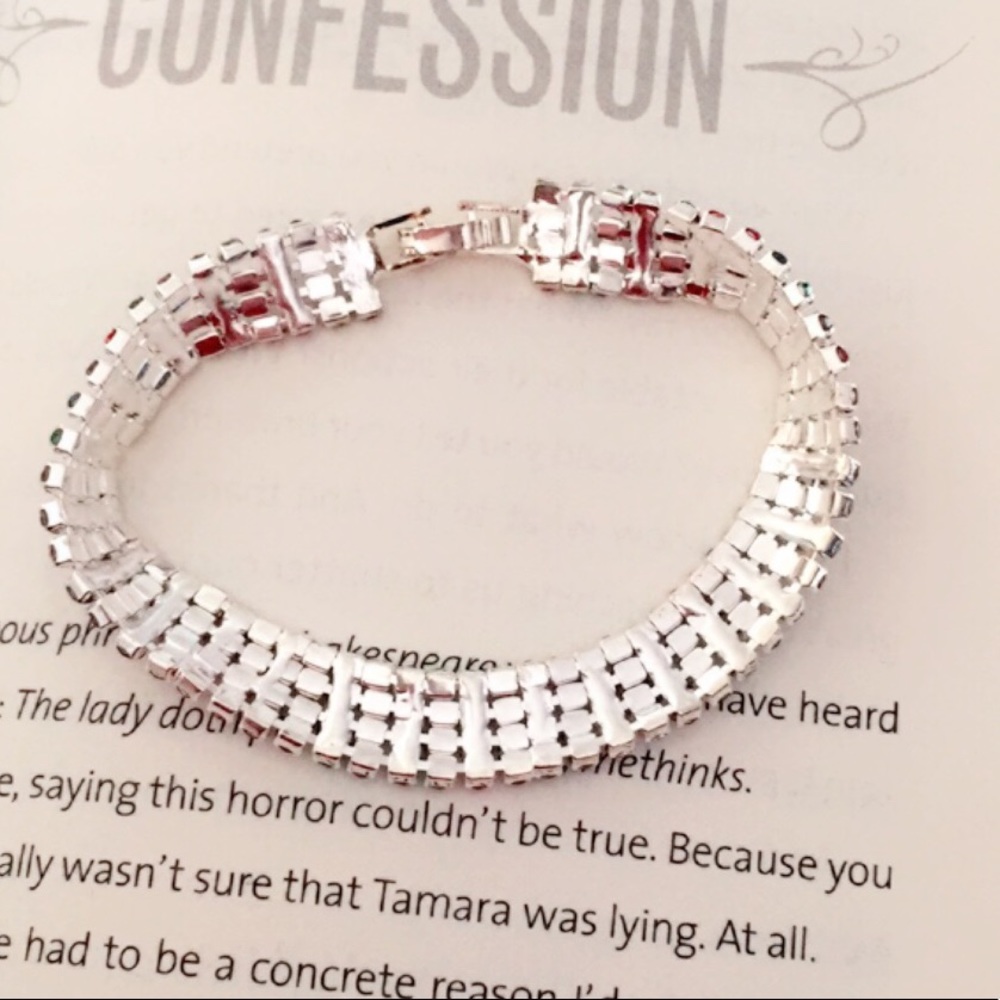 B46 Silver Multicolor Rhinestones Wrap Bracelet - Picture 4 of 5
